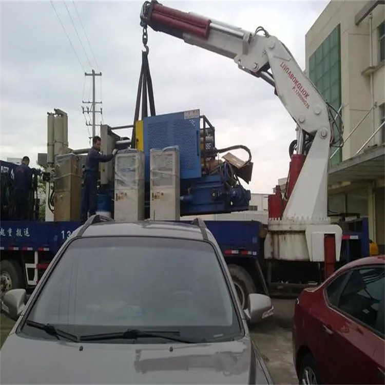 群英乡吊车救援小汽车怎么吊