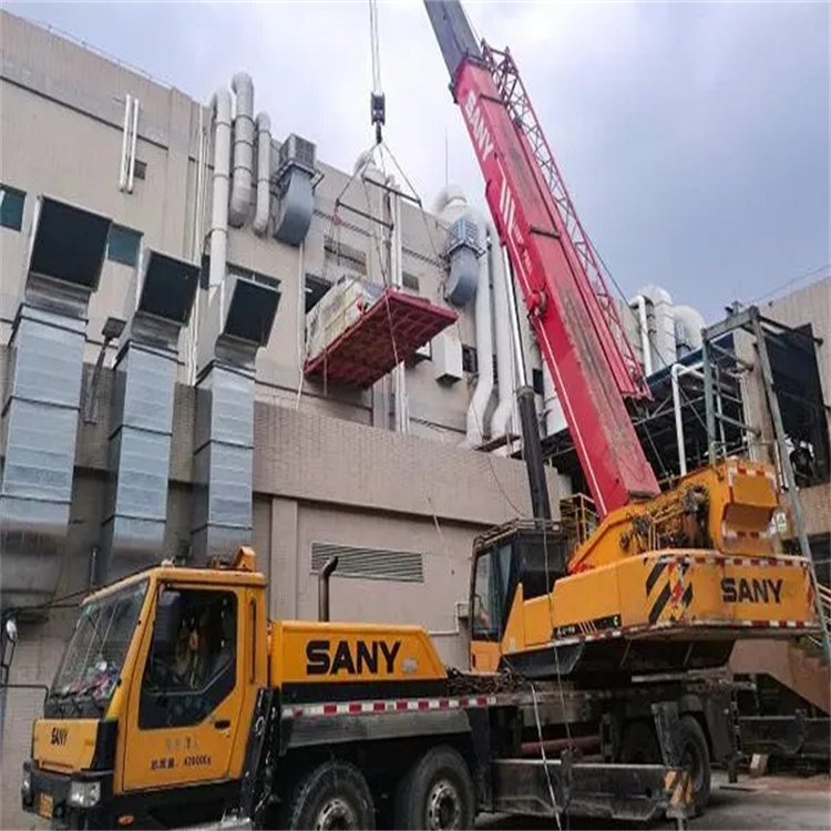 群英乡一百吨吊车吊臂多长